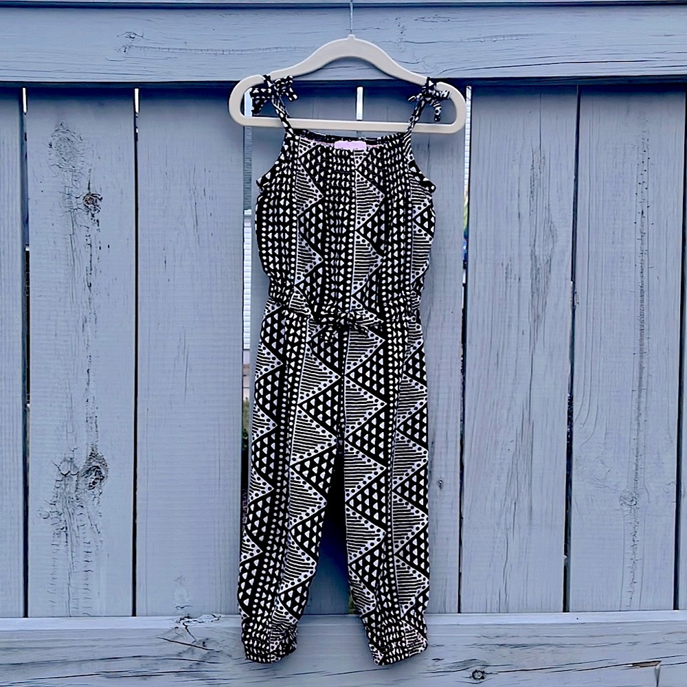 Aztec pattern 2T Girls jumpsuit.
